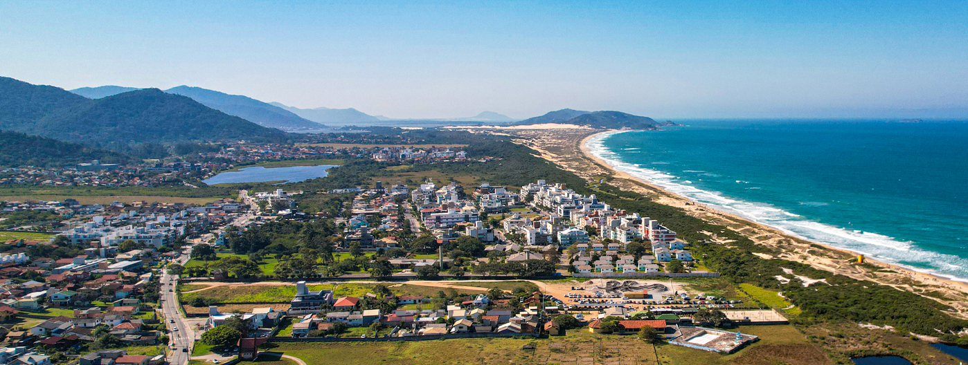 Vista aérea do bairro Novo Campeche em Florianópolis
