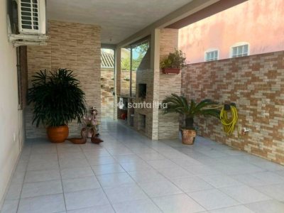 Casa à venda com 110m², 3 quartos, 1 suíte, 1 vaga no bairro Rio Tavares em Florianópolis - Foto 4