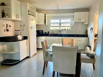 Casa à venda com 110m², 3 quartos, 1 suíte, 1 vaga no bairro Rio Tavares em Florianópolis - Foto 6