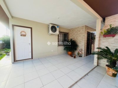 Casa à venda com 110m², 3 quartos, 1 suíte, 1 vaga no bairro Rio Tavares em Florianópolis - Foto 2