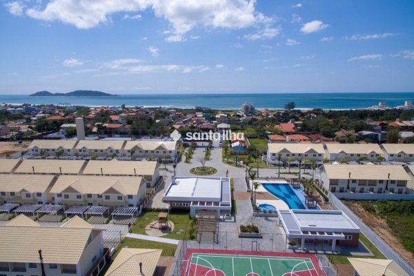 Casa em Condomínio à venda com 78m², 2 quartos, 2 suítes, 1 vaga no bairro Morro das Pedras em Florianópolis