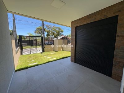 Casa à venda com 208m², 4 quartos, 3 suítes, 1 vaga no bairro Campeche em Florianópolis - Foto 2