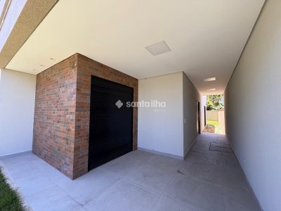 Casa à venda com 208m², 4 quartos, 3 suítes, 1 vaga no bairro Campeche em Florianópolis - Foto 3