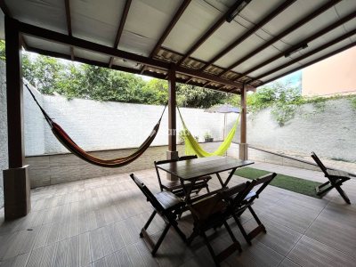 Casa para alugar com 133m², 3 quartos, 1 suíte, 2 vagas no bairro Campeche Central em Florianópolis - Foto 25