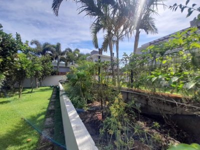 Casa em Condomínio à venda com 290m², 3 quartos, 3 suítes, 2 vagas no bairro Campeche em Florianópolis - Foto 28