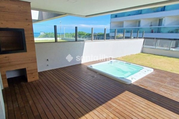 Apartamento à venda com 194m², 2 quartos, 1 suíte, 2 vagas no bairro Morro das Pedras em Florianópolis