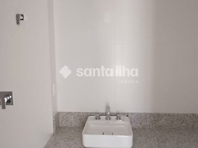 Apartamento à venda com 194m², 2 quartos, 1 suíte, 2 vagas no bairro Morro das Pedras em Florianópolis - Foto 16