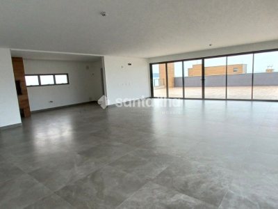 Apartamento à venda com 194m², 2 quartos, 1 suíte, 2 vagas no bairro Morro das Pedras em Florianópolis - Foto 28