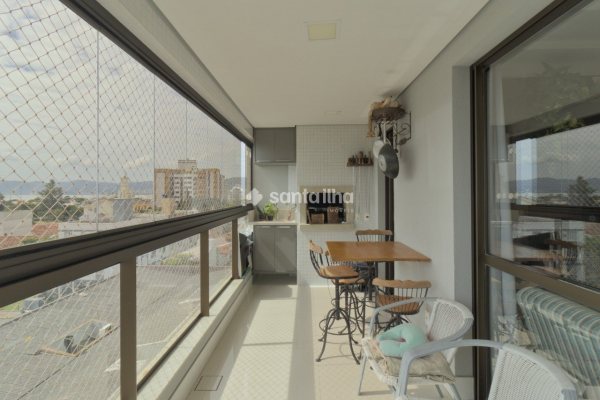 Apartamento à venda com 113m², 3 quartos, 2 suítes, 2 vagas no bairro Balneário do Estreito em Florianópolis