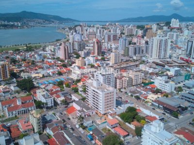 Apartamento à venda com 113m², 3 quartos, 2 suítes, 2 vagas no bairro Balneário do Estreito em Florianópolis - Foto 32