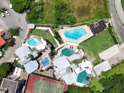 Apartamento à venda com 299m², 4 quartos, 4 suítes, 3 vagas no bairro Coqueiros em Florianópolis - Foto 8