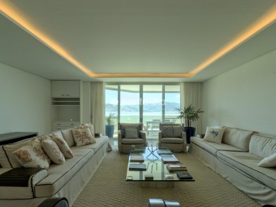 Apartamento à venda com 299m², 4 quartos, 4 suítes, 3 vagas no bairro Coqueiros em Florianópolis - Foto 11