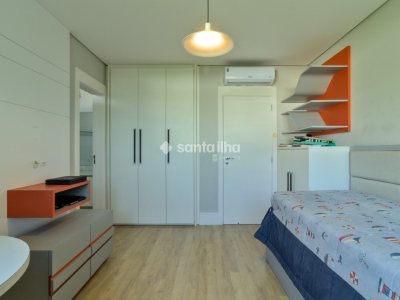 Apartamento à venda com 299m², 4 quartos, 4 suítes, 3 vagas no bairro Coqueiros em Florianópolis - Foto 41