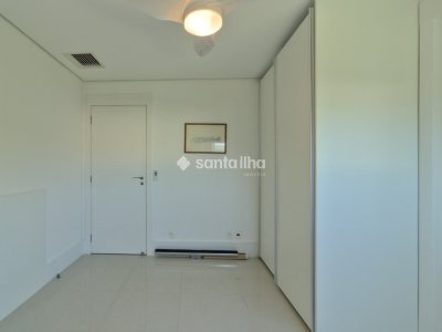 Apartamento à venda com 299m², 4 quartos, 4 suítes, 3 vagas no bairro Coqueiros em Florianópolis - Foto 49