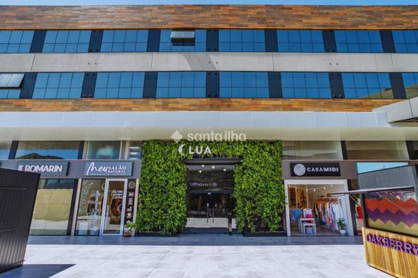 Studio à venda com 38m², 1 quarto, 1 suíte, 1 vaga no bairro Campeche em Florianópolis