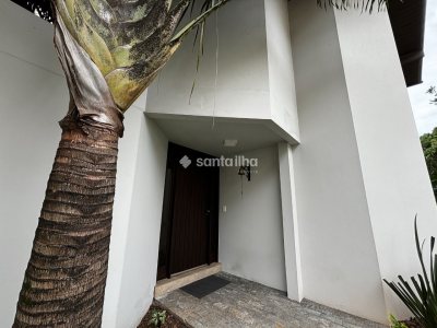 Casa à venda com 269m², 3 quartos, 3 suítes, 8 vagas no bairro Centro em Florianópolis - Foto 6