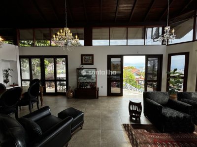 Casa à venda com 269m², 3 quartos, 3 suítes, 8 vagas no bairro Centro em Florianópolis - Foto 11