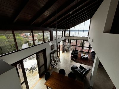 Casa à venda com 269m², 3 quartos, 3 suítes, 8 vagas no bairro Centro em Florianópolis - Foto 27