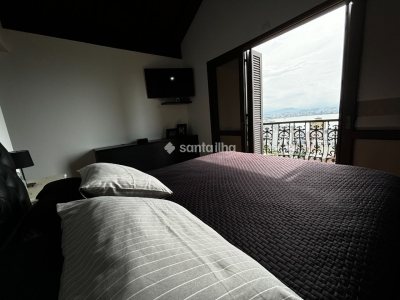 Casa à venda com 269m², 3 quartos, 3 suítes, 8 vagas no bairro Centro em Florianópolis - Foto 25