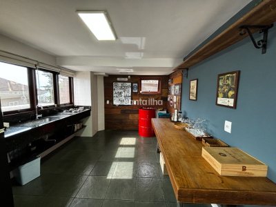 Casa à venda com 269m², 3 quartos, 3 suítes, 8 vagas no bairro Centro em Florianópolis - Foto 43