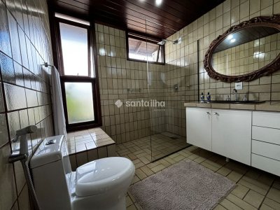 Casa à venda com 269m², 3 quartos, 3 suítes, 8 vagas no bairro Centro em Florianópolis - Foto 29