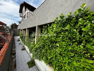 Casa à venda com 269m², 3 quartos, 3 suítes, 8 vagas no bairro Centro em Florianópolis - Foto 45