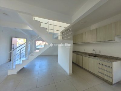 Casa para alugar com 140m², 3 quartos, 1 suíte, 1 vaga no bairro Campeche em Florianópolis - Foto 5