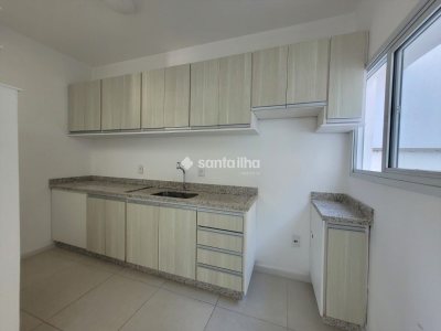 Casa para alugar com 140m², 3 quartos, 1 suíte, 1 vaga no bairro Campeche em Florianópolis - Foto 6