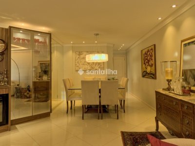 Apartamento à venda com 115m², 3 quartos, 1 suíte, 2 vagas no bairro Agronômica em Florianópolis - Foto 3