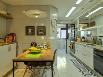 Apartamento à venda com 115m², 3 quartos, 1 suíte, 2 vagas no bairro Agronômica em Florianópolis - Foto 6