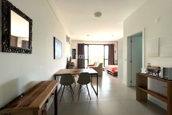 Apartamento para alugar ou comprar com 49m², 1 quarto, 1 vaga no bairro Campeche em Florianopolis