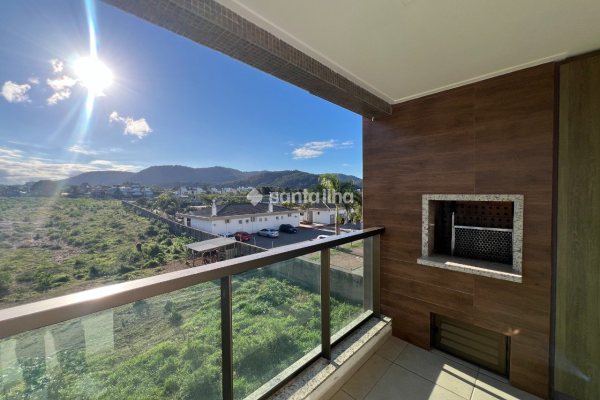 Apartamento à venda com 79m², 2 quartos, 1 suíte, 1 vaga no bairro Campeche em Florianópolis