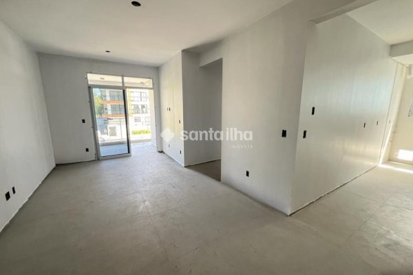 Apartamento à venda com 73m², 2 quartos, 1 suíte, 1 vaga no bairro Pântano do Sul em Florianópolis