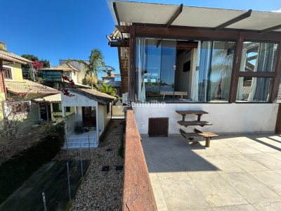 Casa à venda com 224m², 3 quartos, 3 suítes, 3 vagas no bairro Rio Tavares em Florianópolis - Foto 22