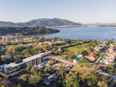Loft à venda com 33m², 1 quarto, 1 suíte, 1 vaga no bairro Lagoa da Conceição em Florianópolis - Foto 8