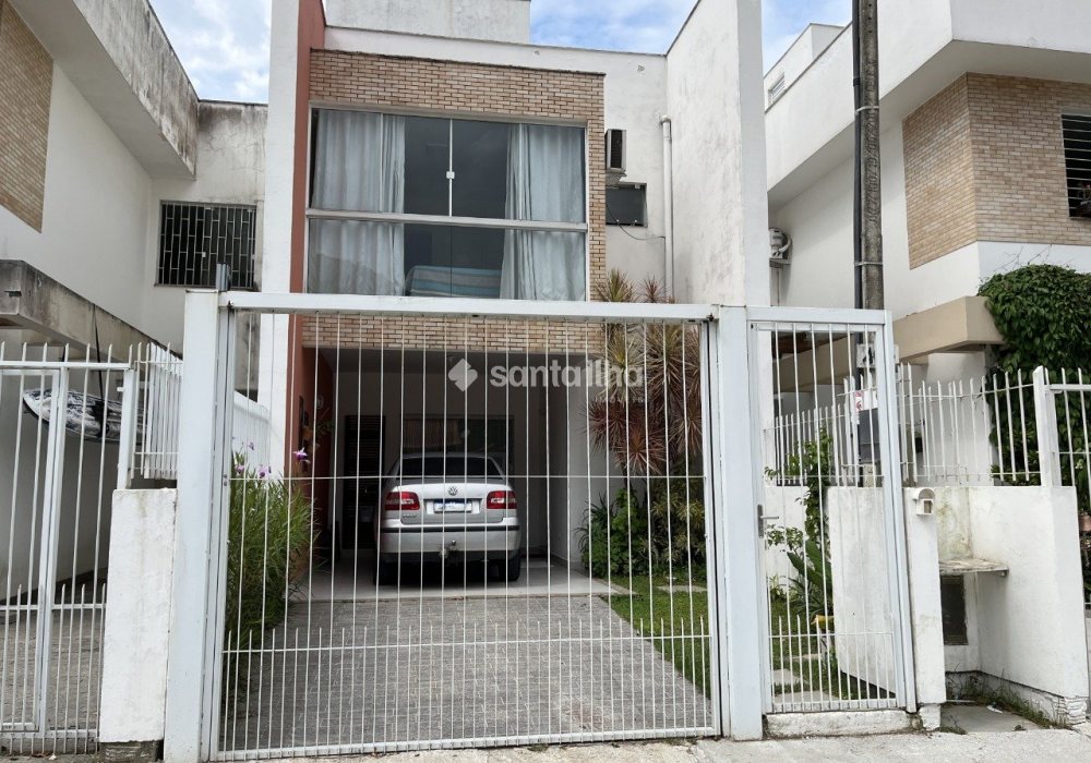 Casa para alugar com 120m², 3 quartos, 1 suíte, 2 vagas no bairro Rio Tavares em Florianópolis - Foto 1
