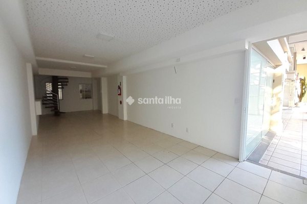Loja para alugar com 58m² no bairro Lagoa da Conceição em Florianópolis