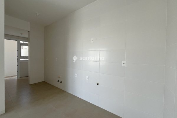Cobertura para alugar com 170m², 3 quartos, 1 suíte, 2 vagas no bairro Campeche em Florianópolis