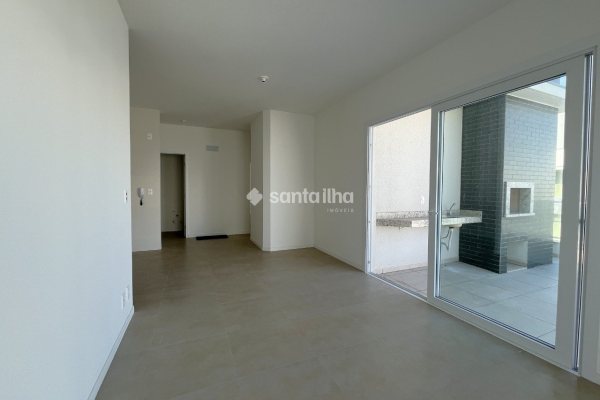 Cobertura para alugar com 170m², 3 quartos, 1 suíte, 2 vagas no bairro Campeche em Florianópolis