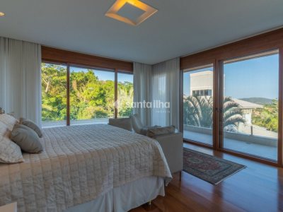 Casa à venda com 750m², 3 quartos, 3 suítes, 3 vagas no bairro Lagoa da Conceição em Florianópolis - Foto 19