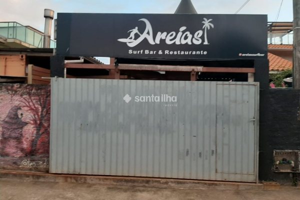 Casa Comercial à venda com 1.004m², 2 quartos, 1 suíte, 1 vaga no bairro Morro das Pedras em Florianópolis