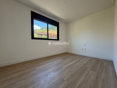 Casa à venda com 165m², 3 quartos, 1 suíte, 2 vagas no bairro Campeche em Florianópolis - Foto 14