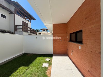 Casa à venda com 165m², 3 quartos, 1 suíte, 2 vagas no bairro Campeche em Florianópolis - Foto 4