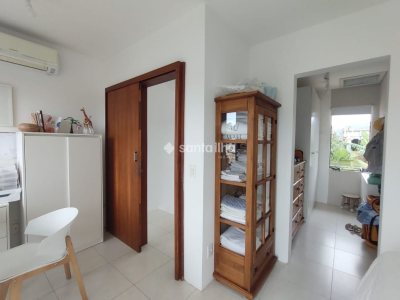 Casa à venda com 120m², 2 quartos, 1 suíte, 4 vagas no bairro Rio Tavares em Florianópolis - Foto 12