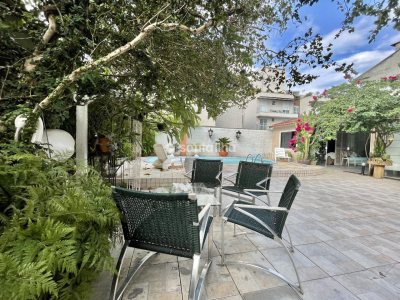 Casa para alugar com 330m², 5 quartos, 2 suítes, 3 vagas no bairro Campeche em Florianópolis - Foto 17