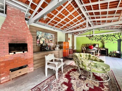 Casa para alugar com 330m², 5 quartos, 2 suítes, 3 vagas no bairro Campeche em Florianópolis - Foto 20