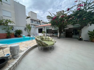 Casa para alugar com 330m², 5 quartos, 2 suítes, 3 vagas no bairro Campeche em Florianópolis - Foto 21