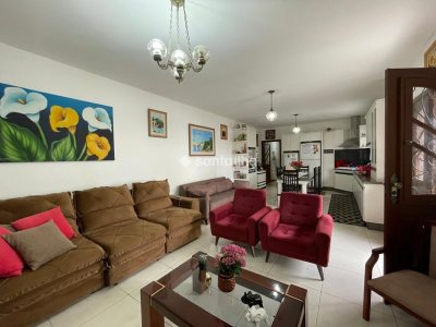 Casa à venda com 390m², 14 quartos, 8 vagas no bairro Campeche em Florianópolis - Foto 11