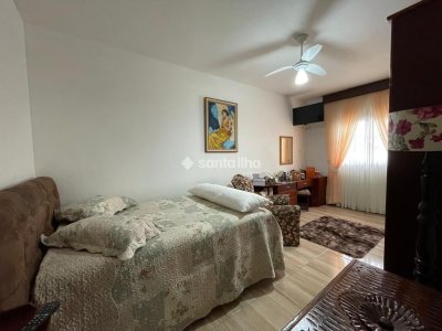 Casa à venda com 390m², 14 quartos, 8 vagas no bairro Campeche em Florianópolis - Foto 17