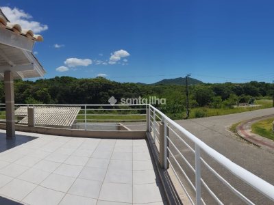 Casa à venda com 425m², 4 quartos, 2 suítes, 3 vagas no bairro Campeche em Florianópolis - Foto 11